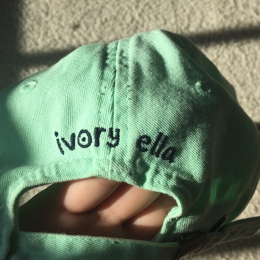 Ivory ella hat - Picture 3 of 3